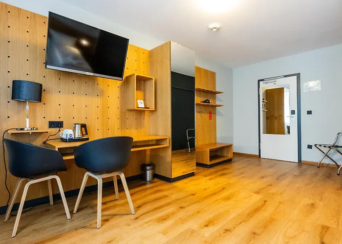 Mk Bed & Breakfast Frankfurt Ξενοδοχείο