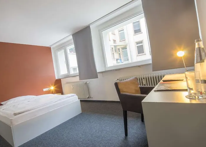 Mk Frankfurt Hotel 2*