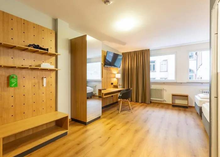 Mk Bed & Breakfast Frankfurt Ξενοδοχείο